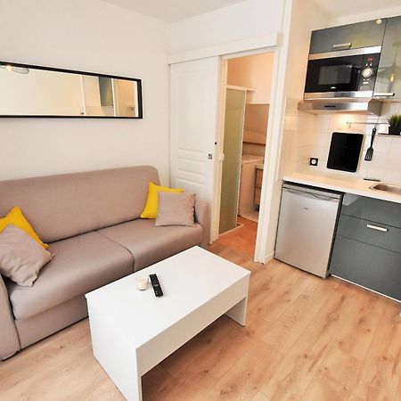 Appartement Au Coeur De La Ville De Taverny Luaran gambar